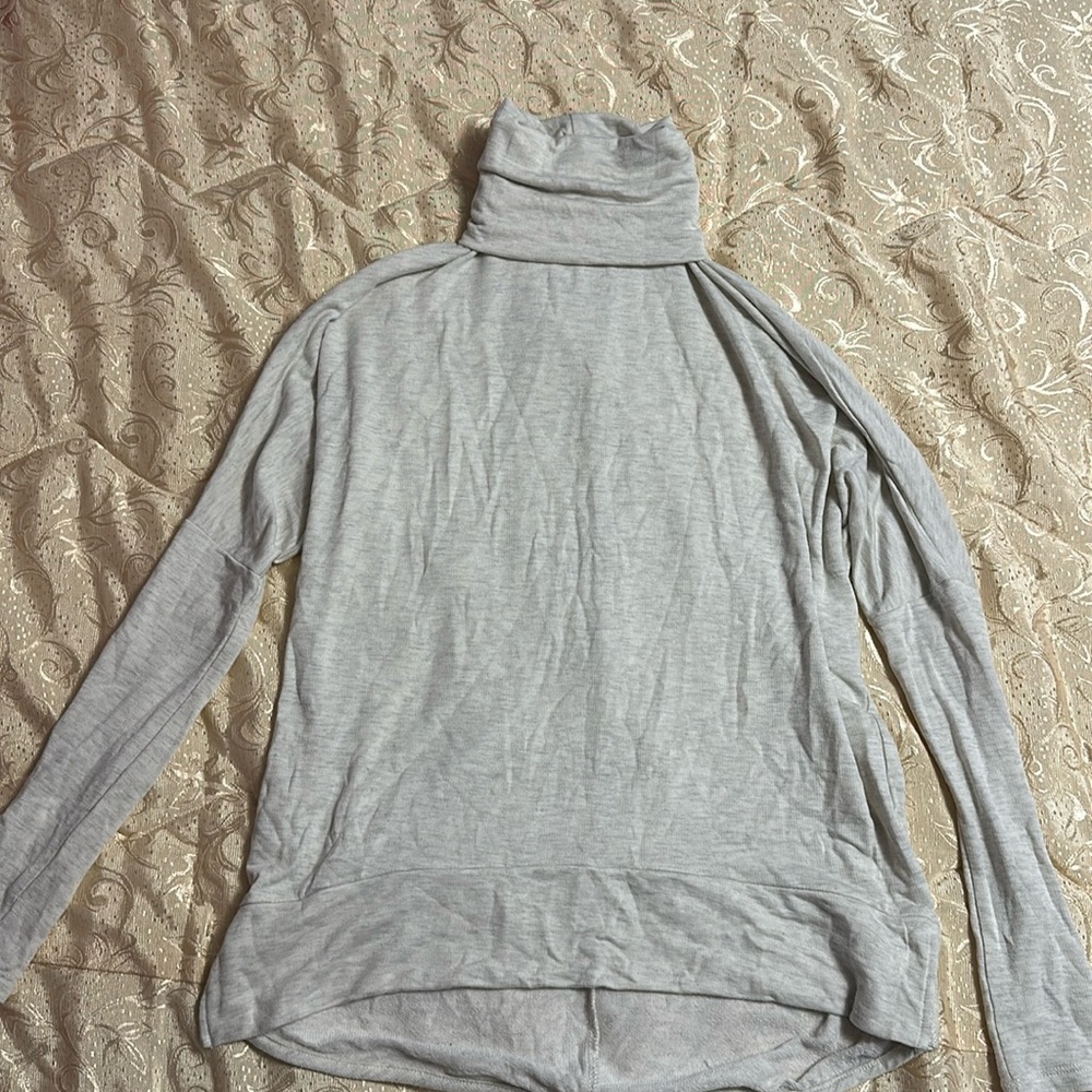 Super Soft Cream Madison & Berkeley Turtleneck Sweater